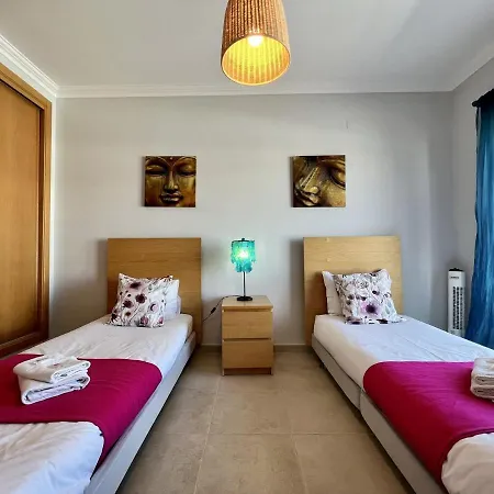 Garden With Pool By Homing Semesterbostad *