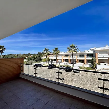 Garden With Pool By Homing Albufeira