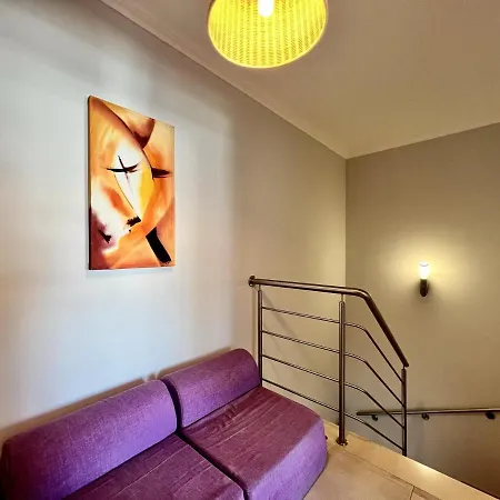 Prázdninový dům Garden With Pool By Homing