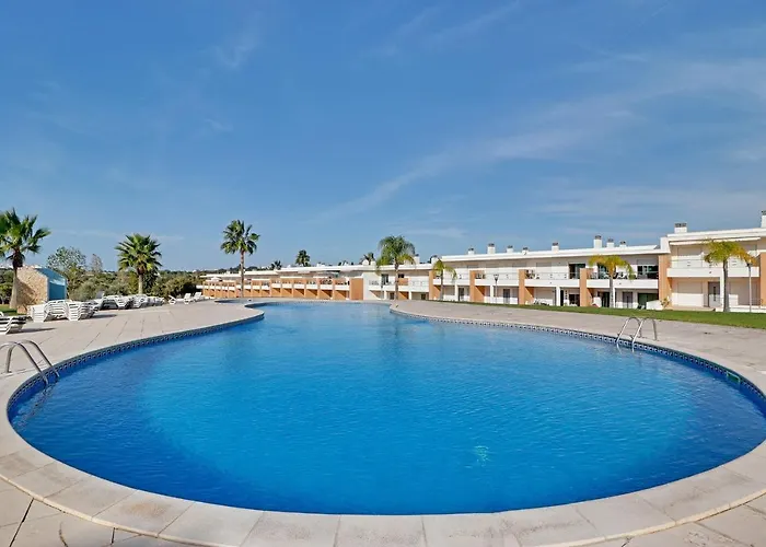 Garden With Pool By Homing *