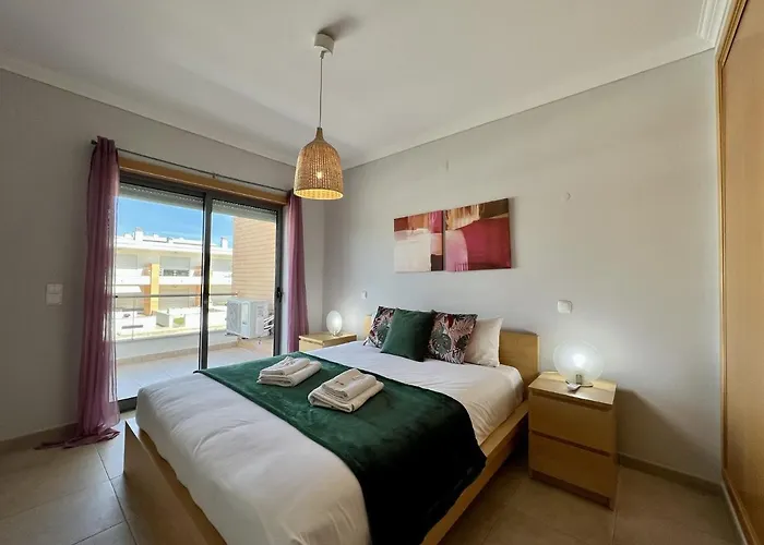 Garden With Pool By Homing * Albufeira