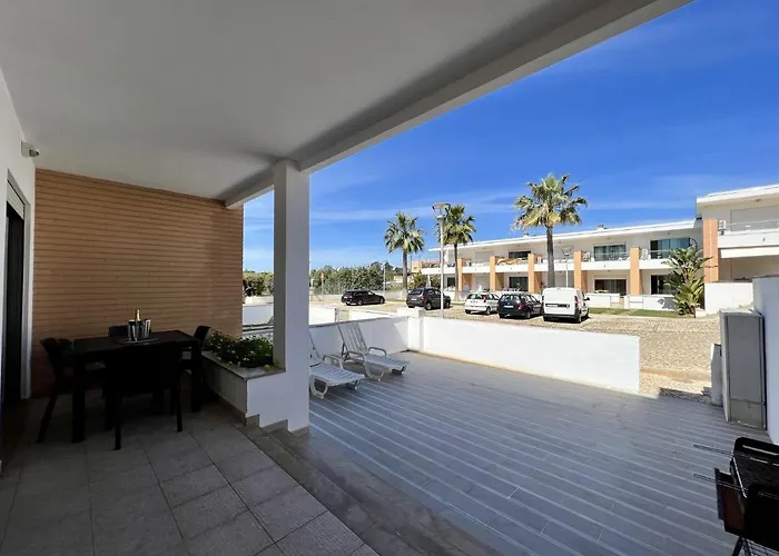 Garden With Pool By Homing * Albufeira