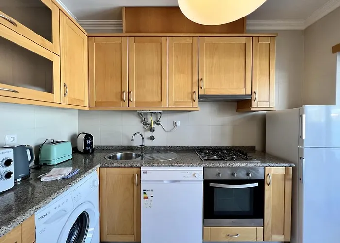 Garden With Pool By Homing Albufeira