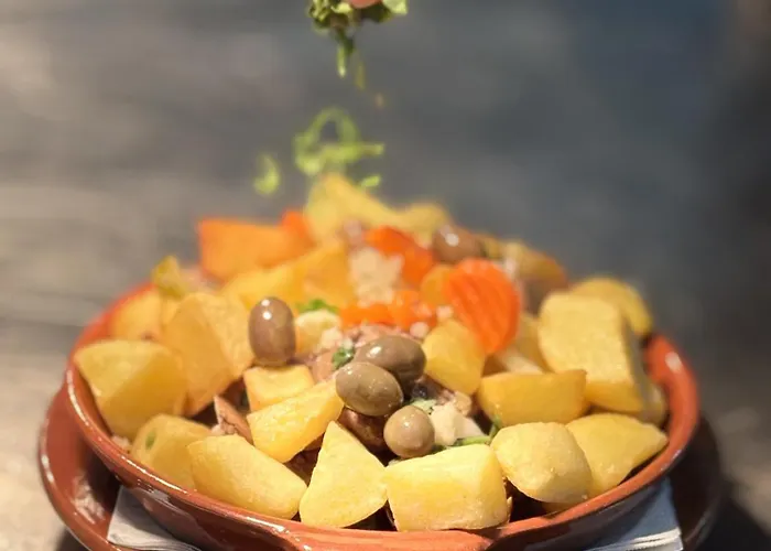 Prázdninový dům Garden With Pool By Homing *