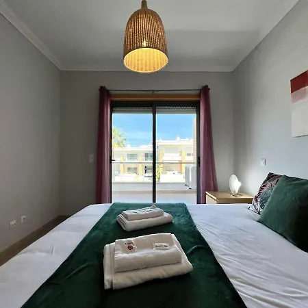 Garden With Pool By Homing Tatil Evi *